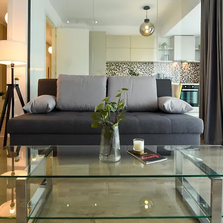 Apartamento Infinite Horizons - Modern Living In North Business District *
