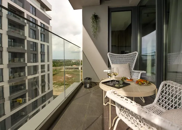 Apartament Infinite Horizons - Modern Living In North Business District *