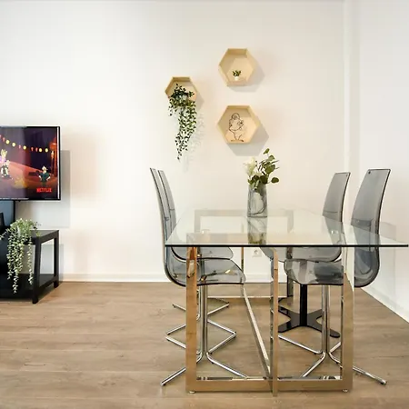 Apartment Infinite Horizons - Modern Living In North Business District