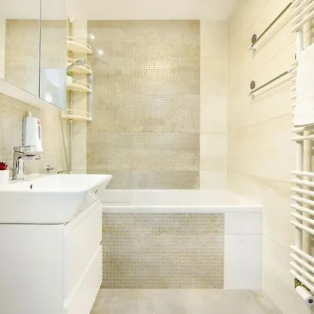 Apartament Infinite Horizons - Modern Living In North Business District Bucureşti
