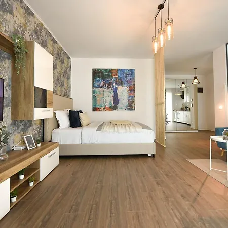 Infinite Horizons - Modern Living In North Business District Apartment *