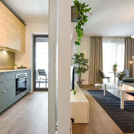Infinite Horizons - Modern Living In North Business District